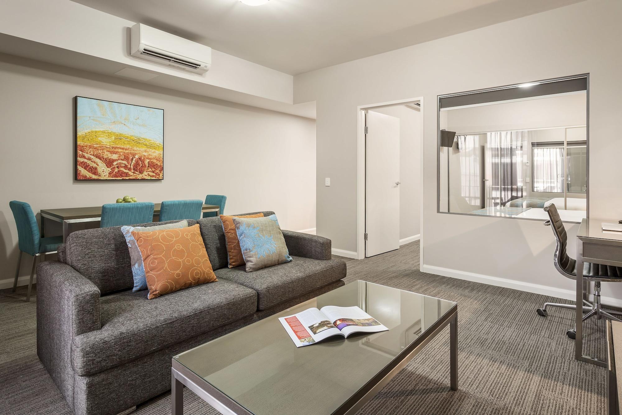 Hudson Berrimah Aparthotel Darwin Bagian luar foto