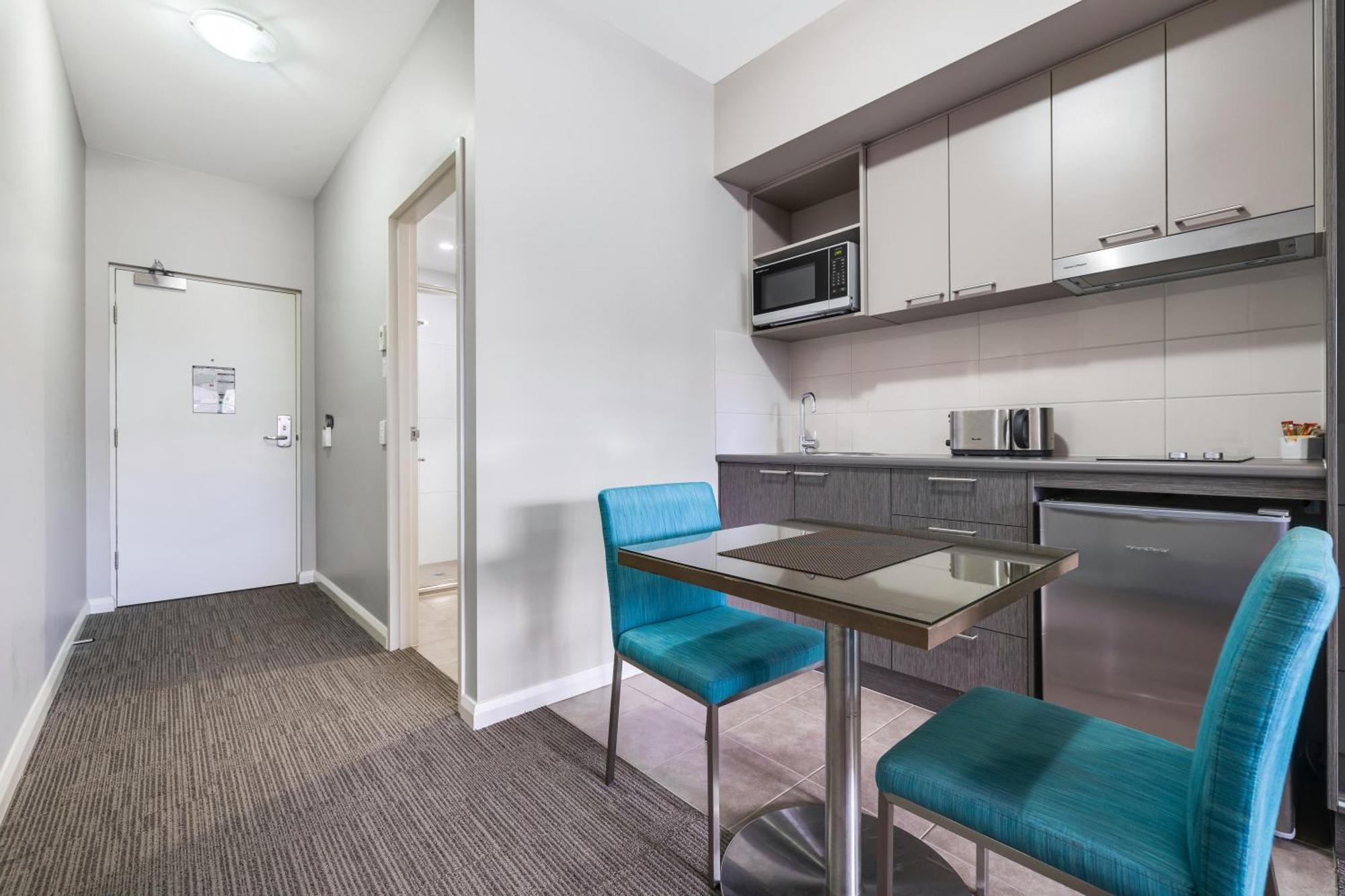 Hudson Berrimah Aparthotel Darwin Bagian luar foto