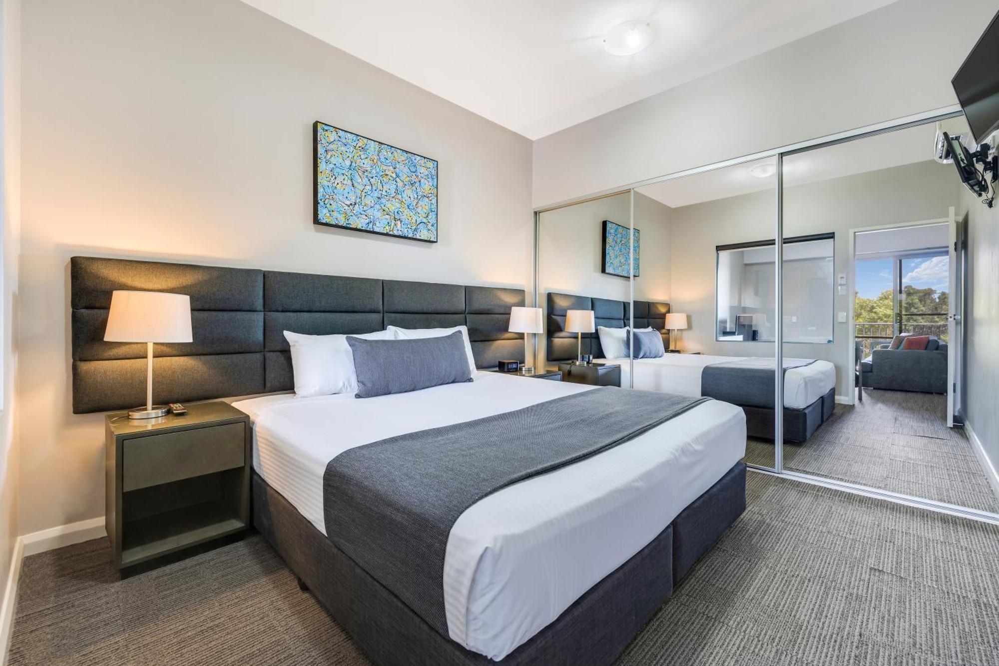 Hudson Berrimah Aparthotel Darwin Bagian luar foto